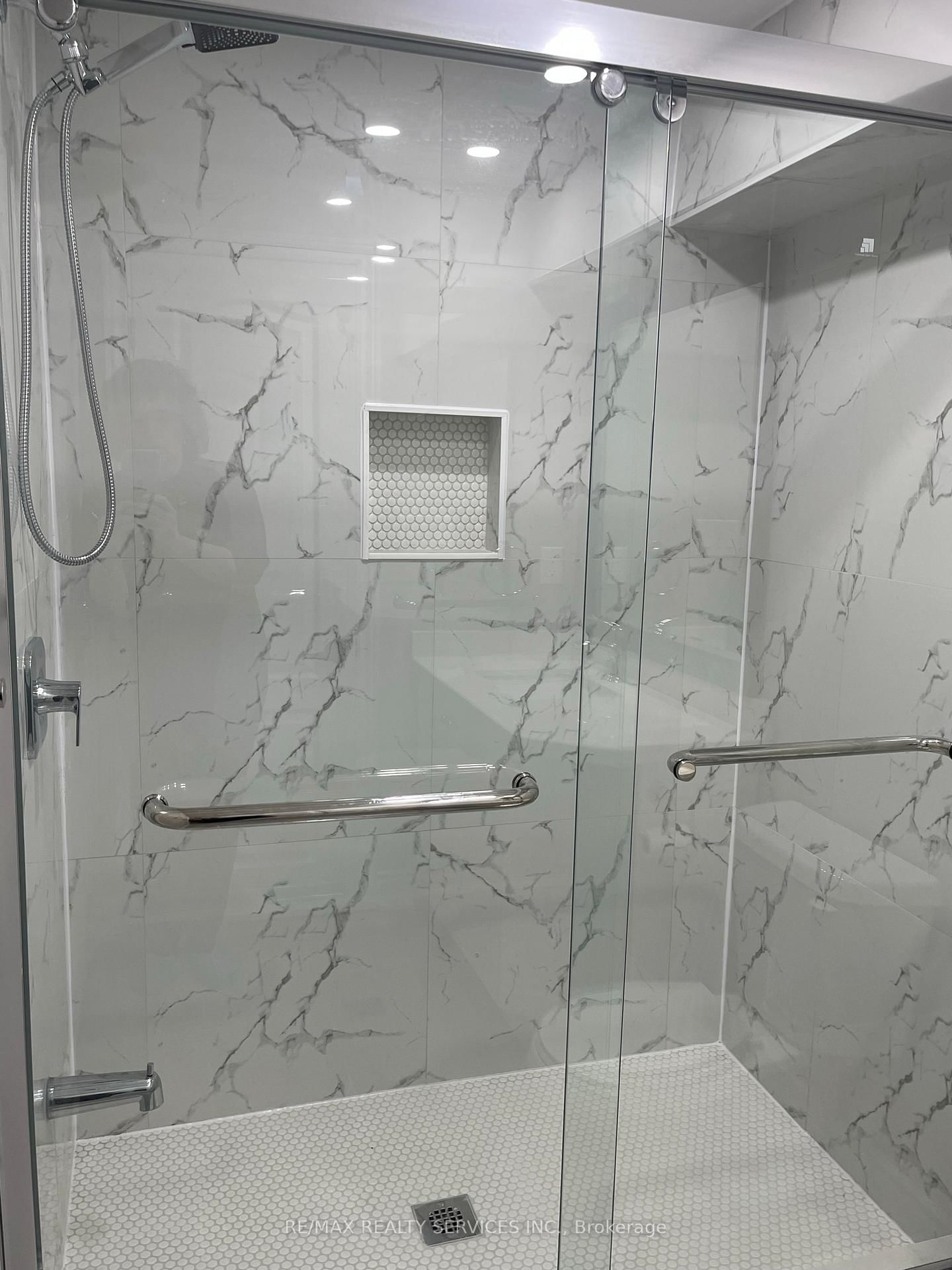 34 Ebury (LOWER) Drive - Photo 17