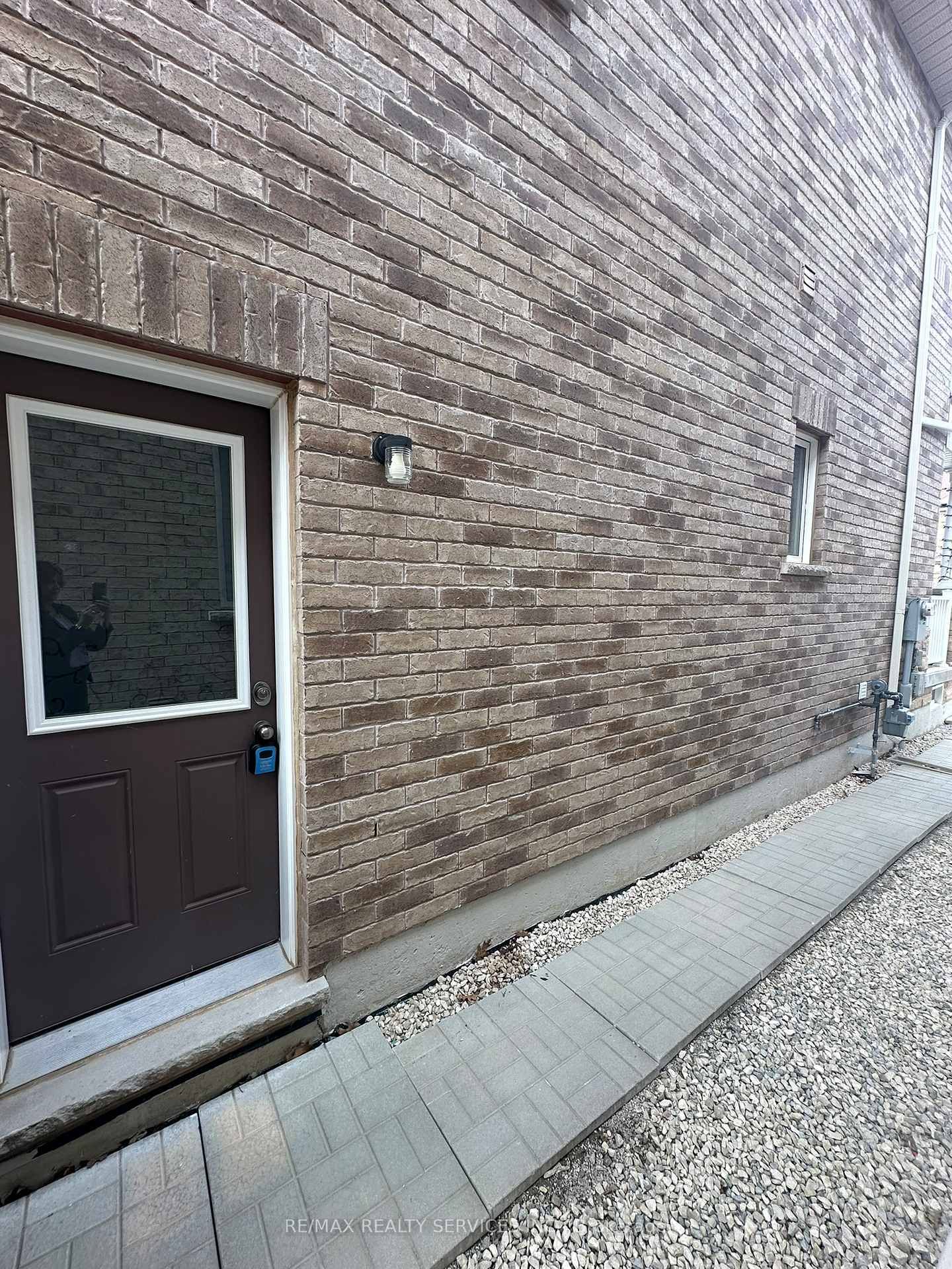 34 Ebury (LOWER) Drive - Photo 3