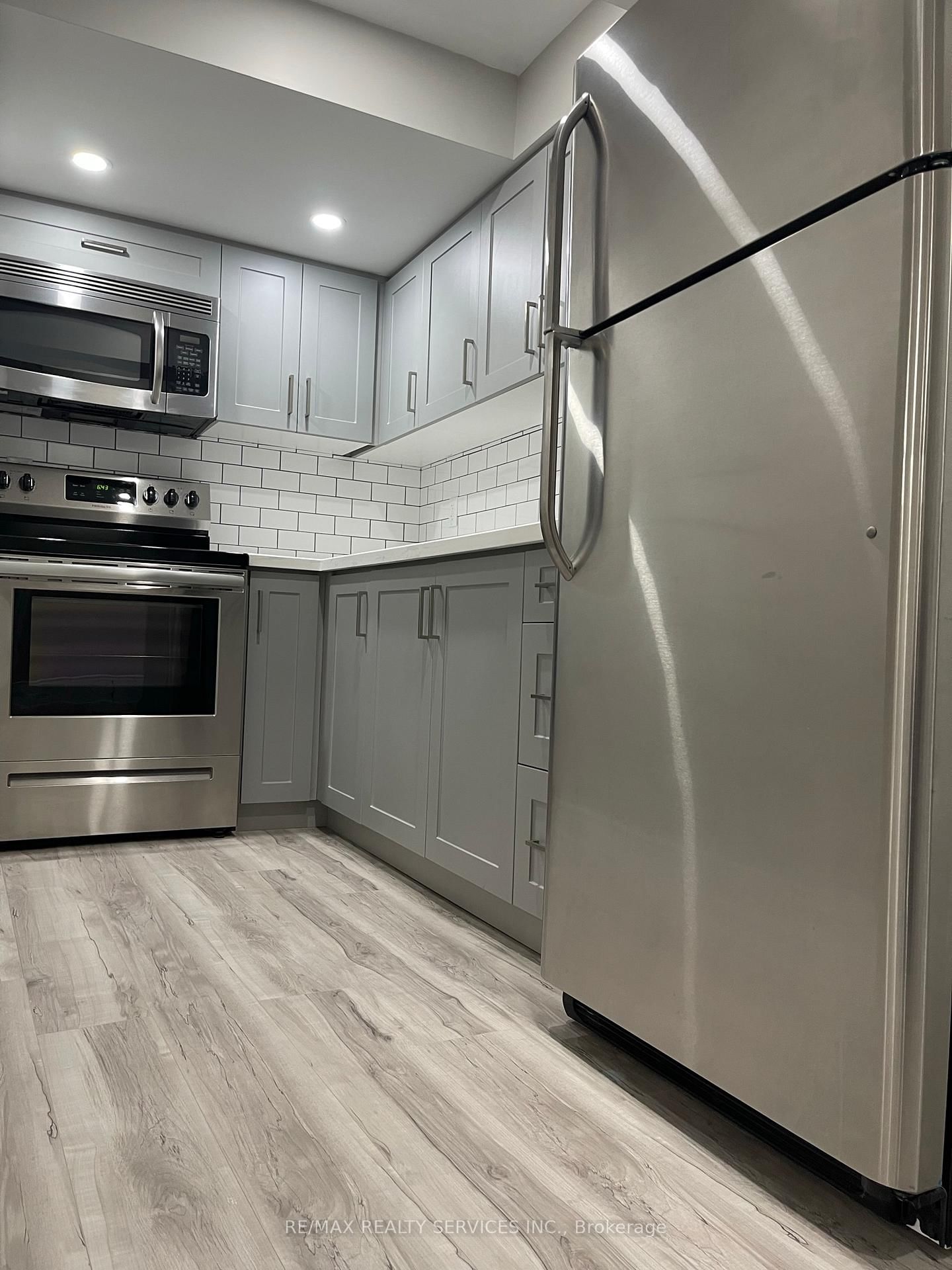 34 Ebury (LOWER) Drive - Photo 7