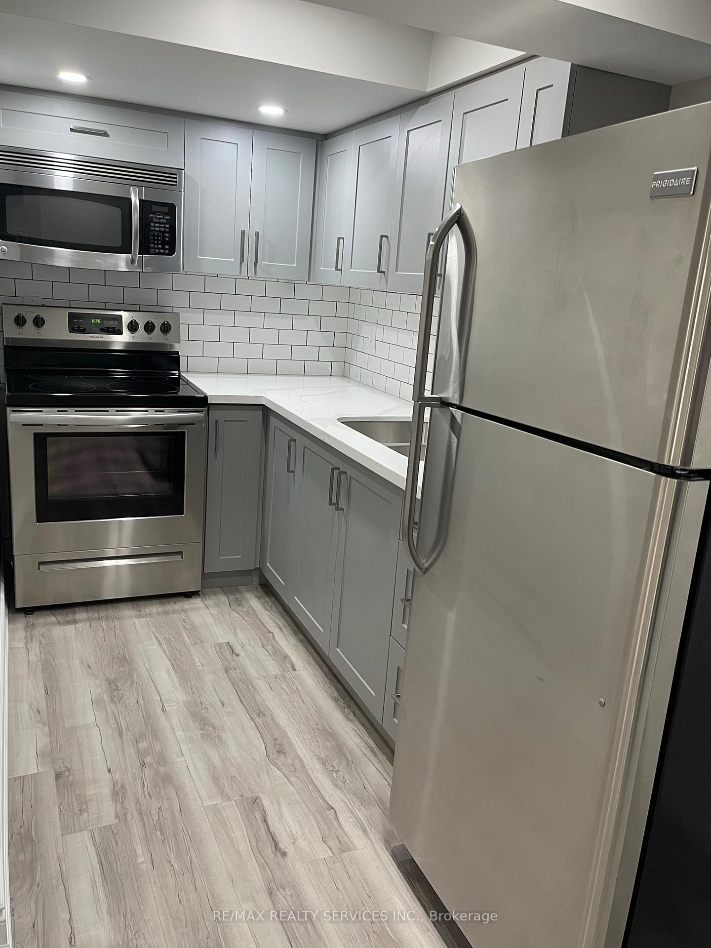 34 Ebury (LOWER) Drive - Photo 9