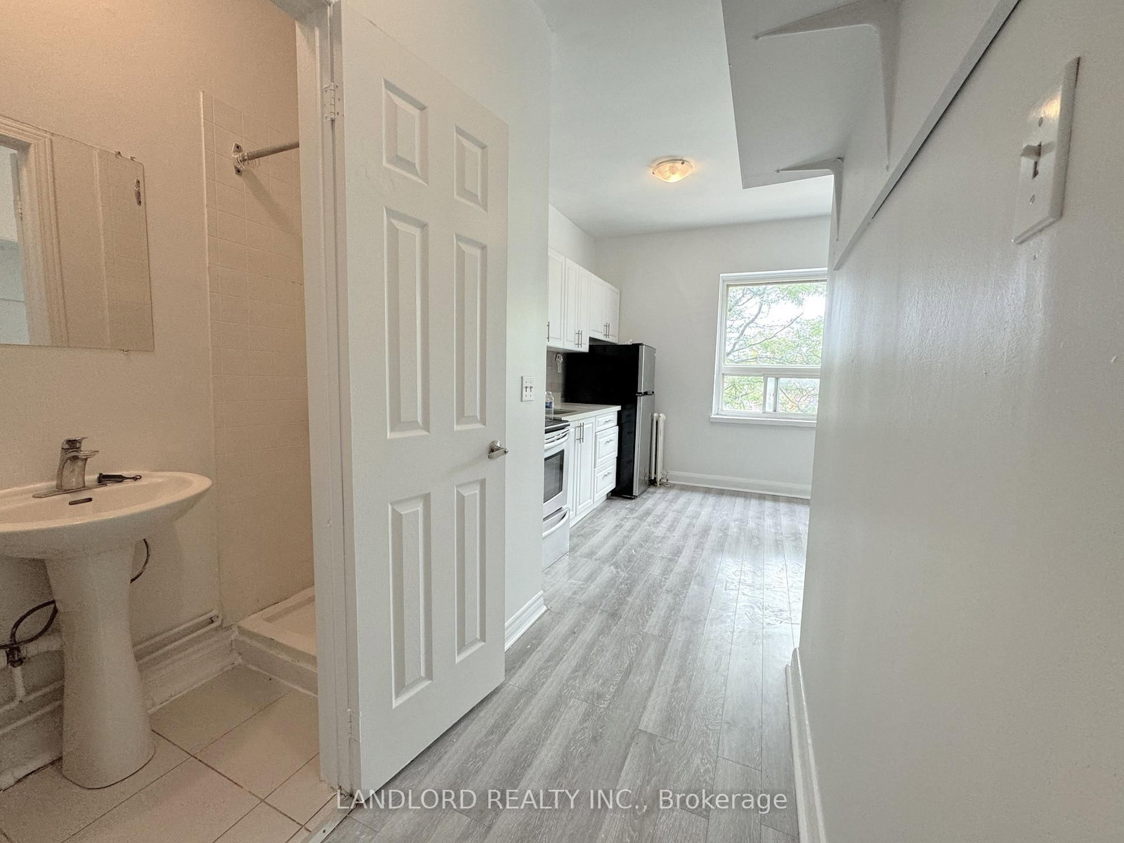 1158 Weston Road, Unit 3 - Photo 5