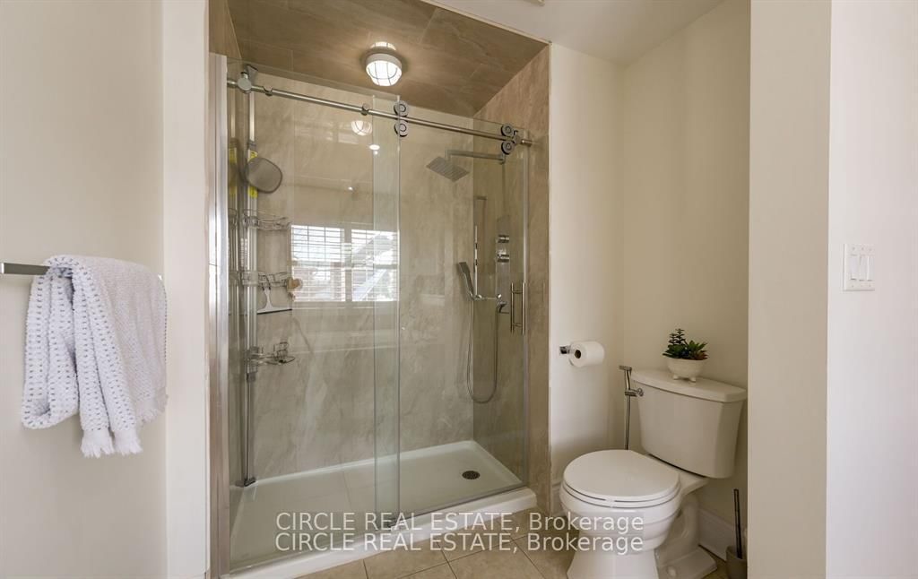 2 LEARMONT Avenue - Photo 27