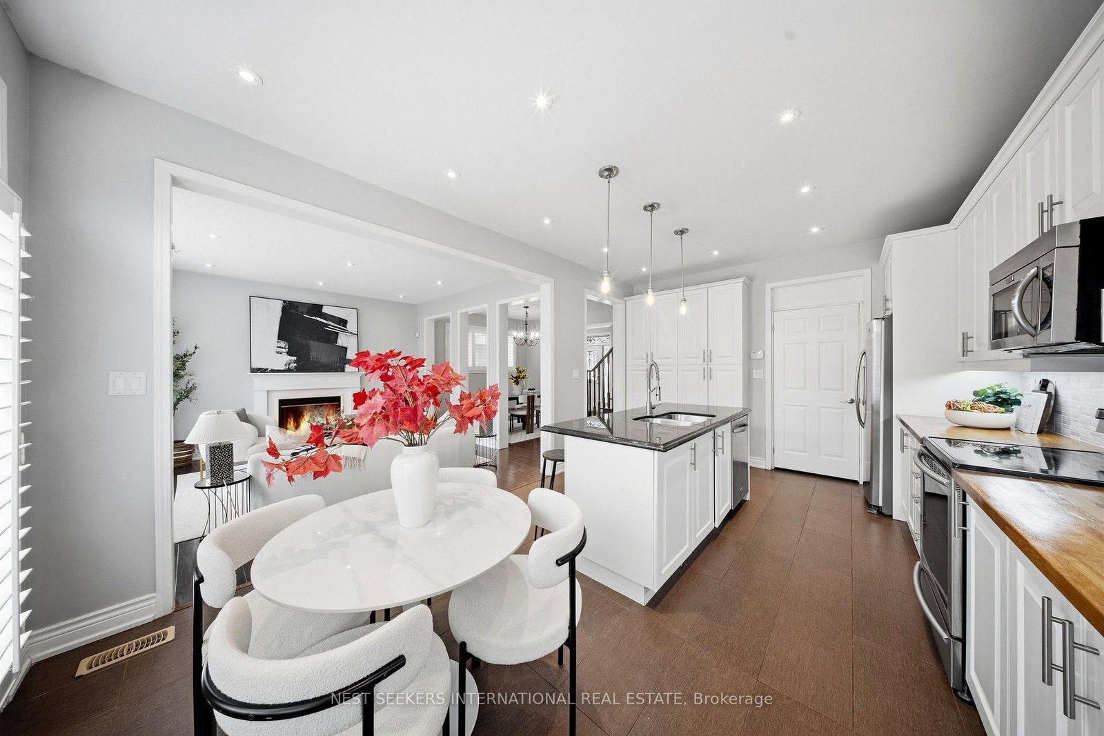 Detached House for sale at 846 Savoline Boulevard, Milton, Ontario, L9T 0Z1 - Harrison - MLS: W12996332