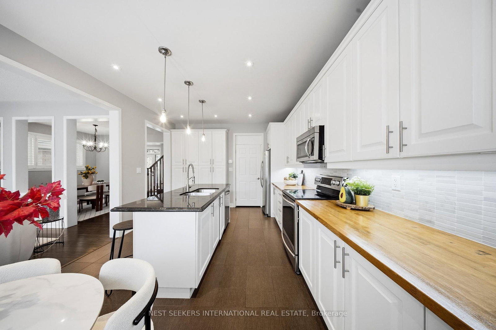 Detached House for sale at 846 Savoline Boulevard, Milton, Ontario, L9T 0Z1 - Harrison - MLS: W12996332