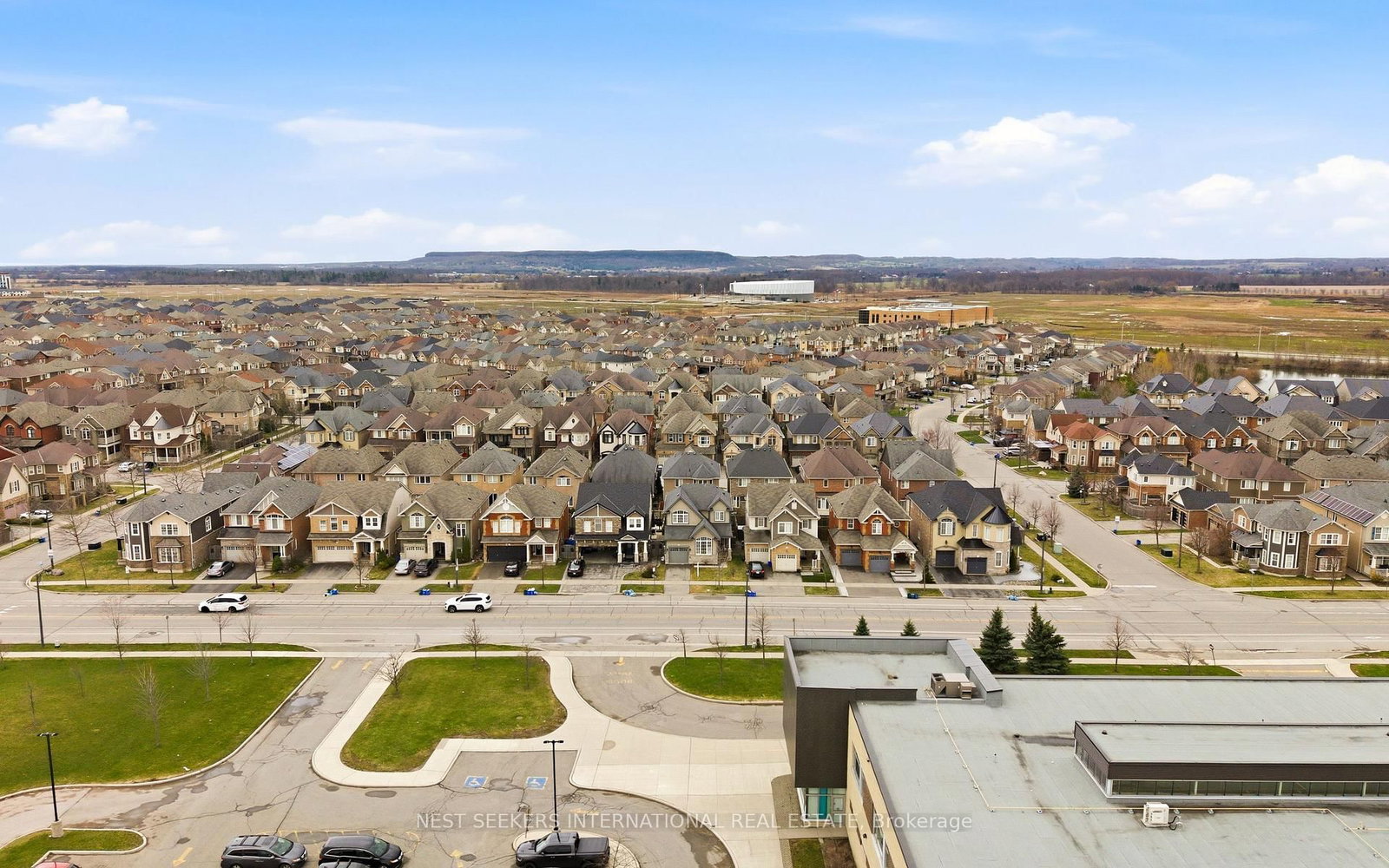 Detached House for sale at 846 Savoline Boulevard, Milton, Ontario, L9T 0Z1 - Harrison - MLS: W12996332