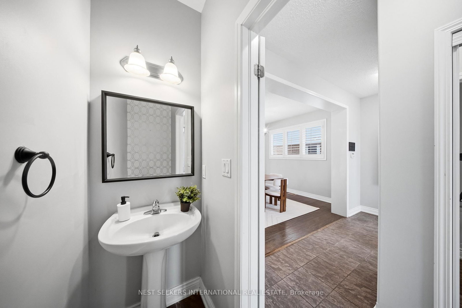 Detached House for sale at 846 Savoline Boulevard, Milton, Ontario, L9T 0Z1 - Harrison - MLS: W12996332