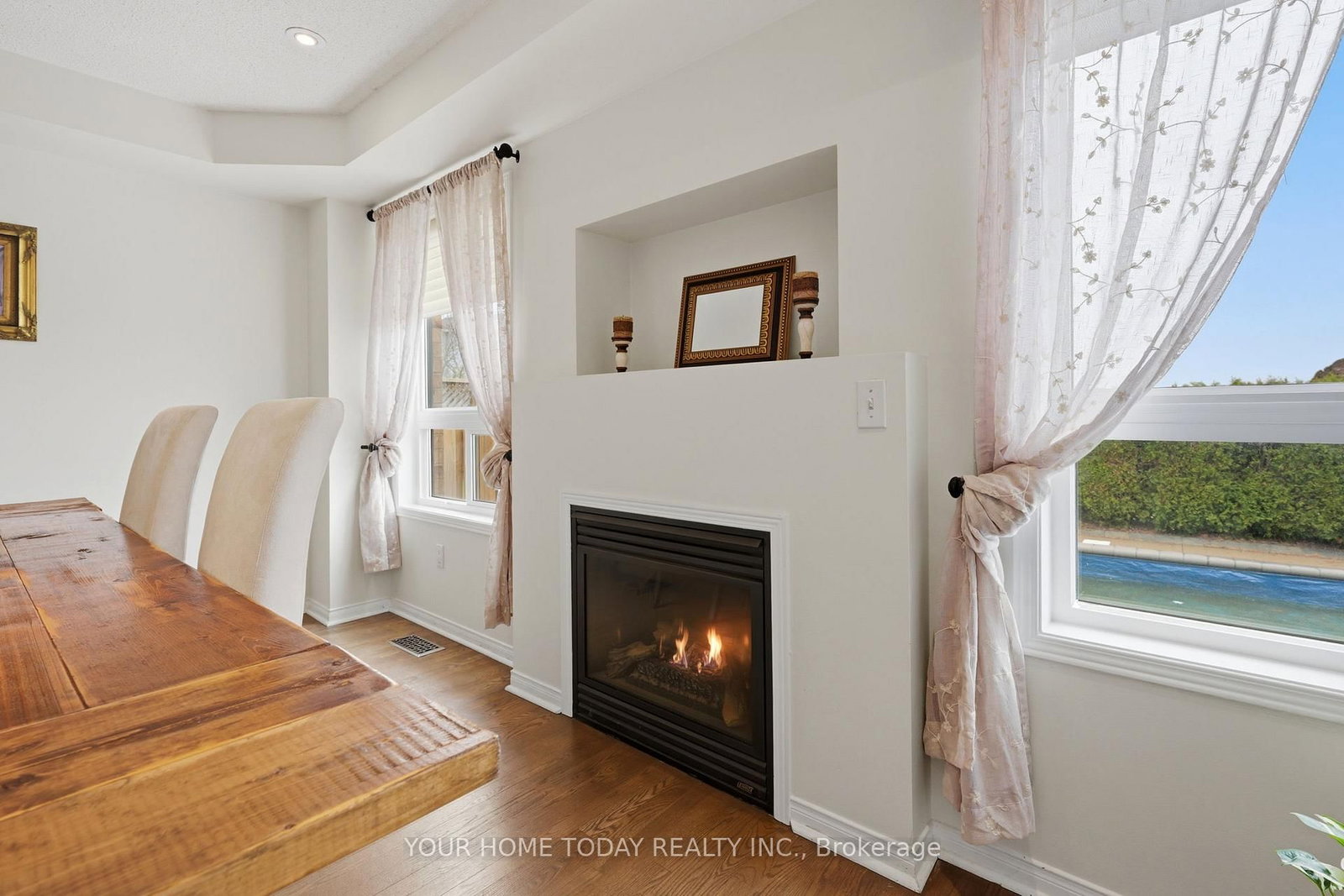 Detached House for sale at 83 Atwood Avenue, Halton Hills, Ontario, L7G 6C5 - Georgetown - MLS: W12996350