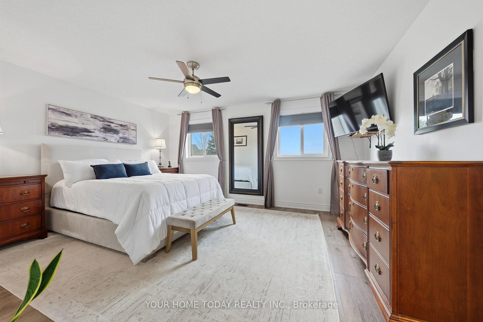 Detached House for sale at 83 Atwood Avenue, Halton Hills, Ontario, L7G 6C5 - Georgetown - MLS: W12996350