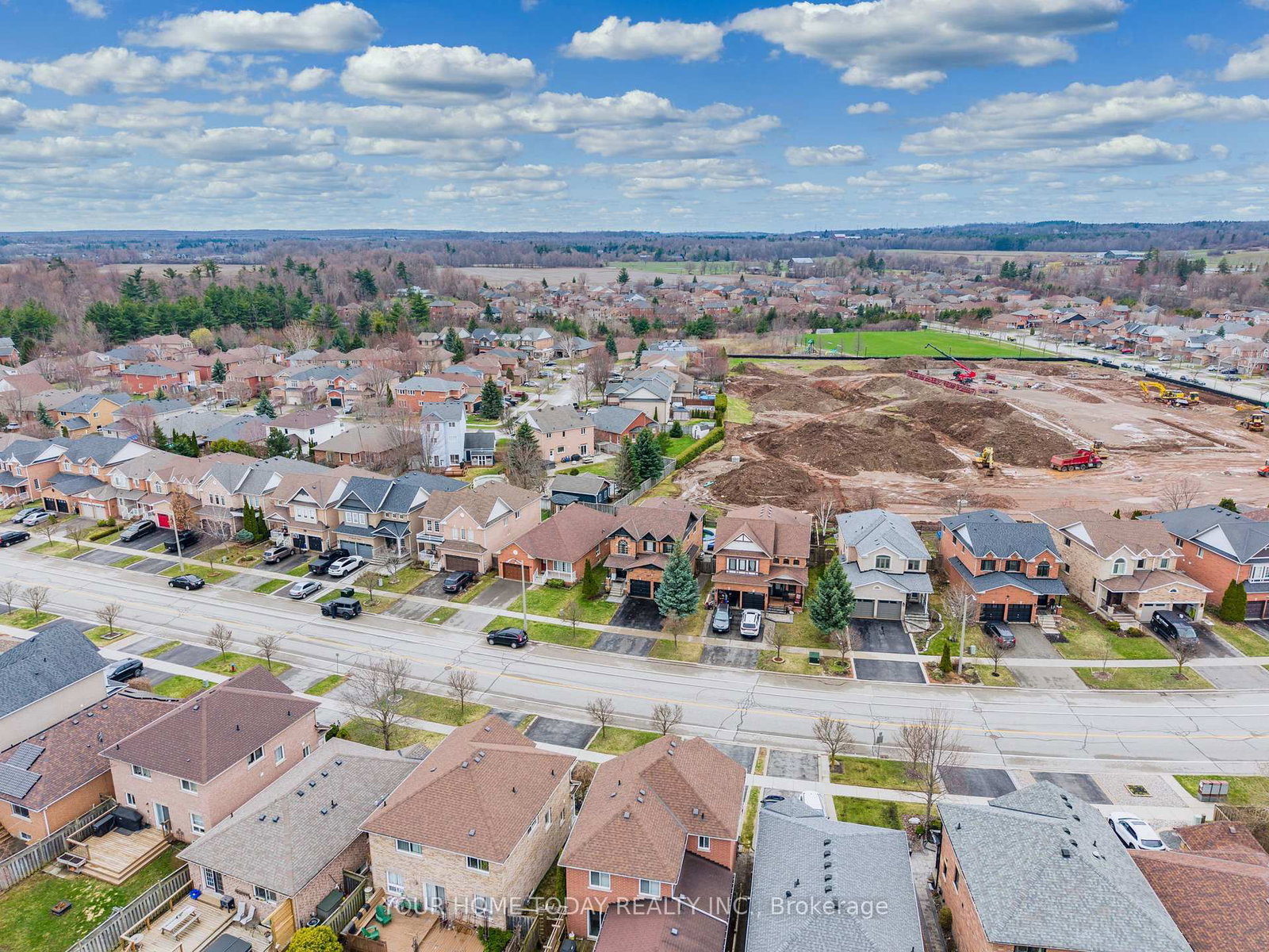 Detached House for sale at 83 Atwood Avenue, Halton Hills, Ontario, L7G 6C5 - Georgetown - MLS: W12996350