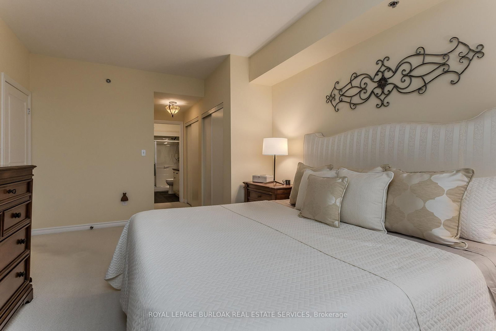 391 Plains Road E, Unit 412 - Photo 19