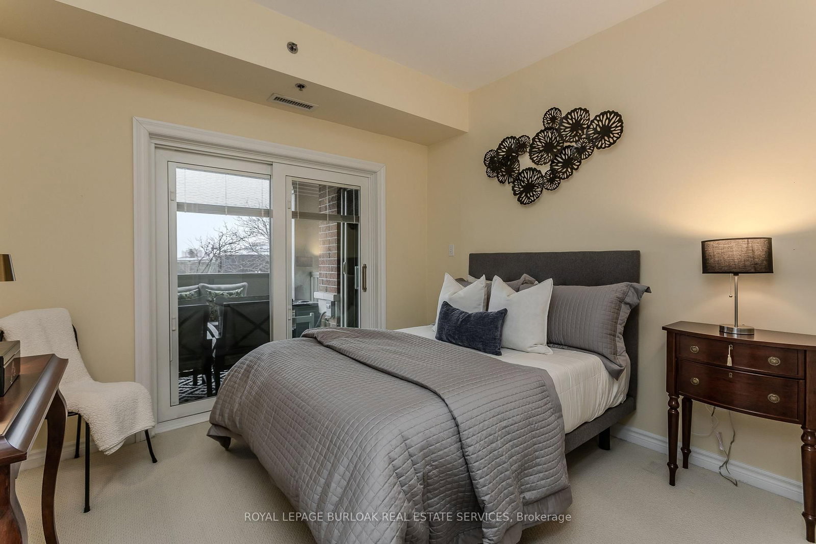 391 Plains Road E, Unit 412 - Photo 22