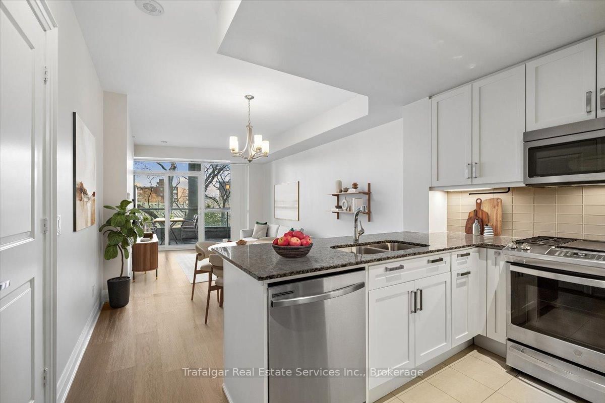 11 Bronte Road, Unit 327 - Photo 10