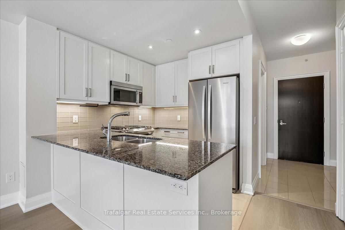 11 Bronte Road, Unit 327 - Photo 13