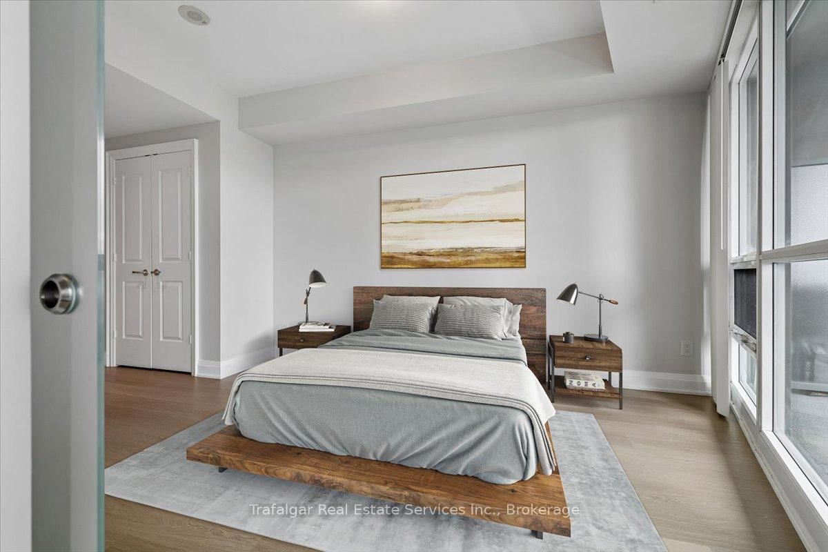 11 Bronte Road, Unit 327 - Photo 18