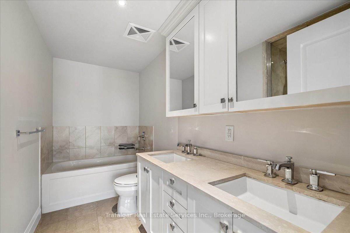 11 Bronte Road, Unit 327 - Photo 22