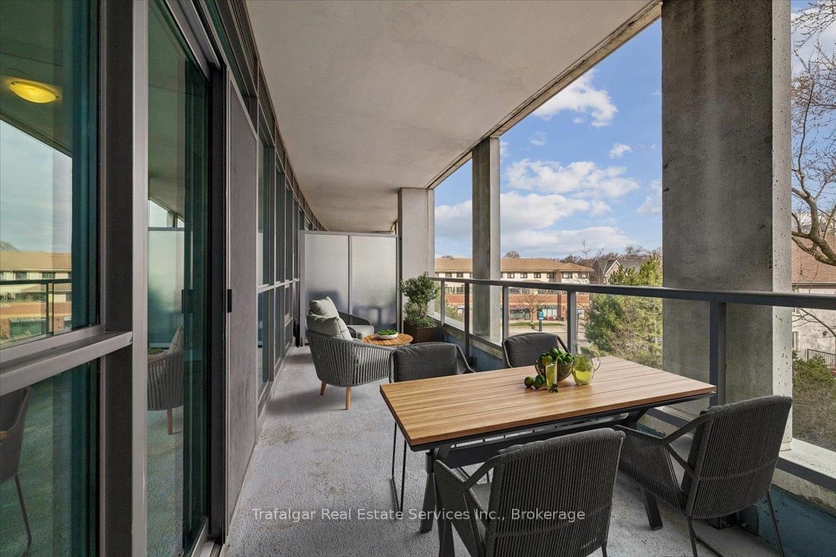 11 Bronte Road, Unit 327 - Photo 23