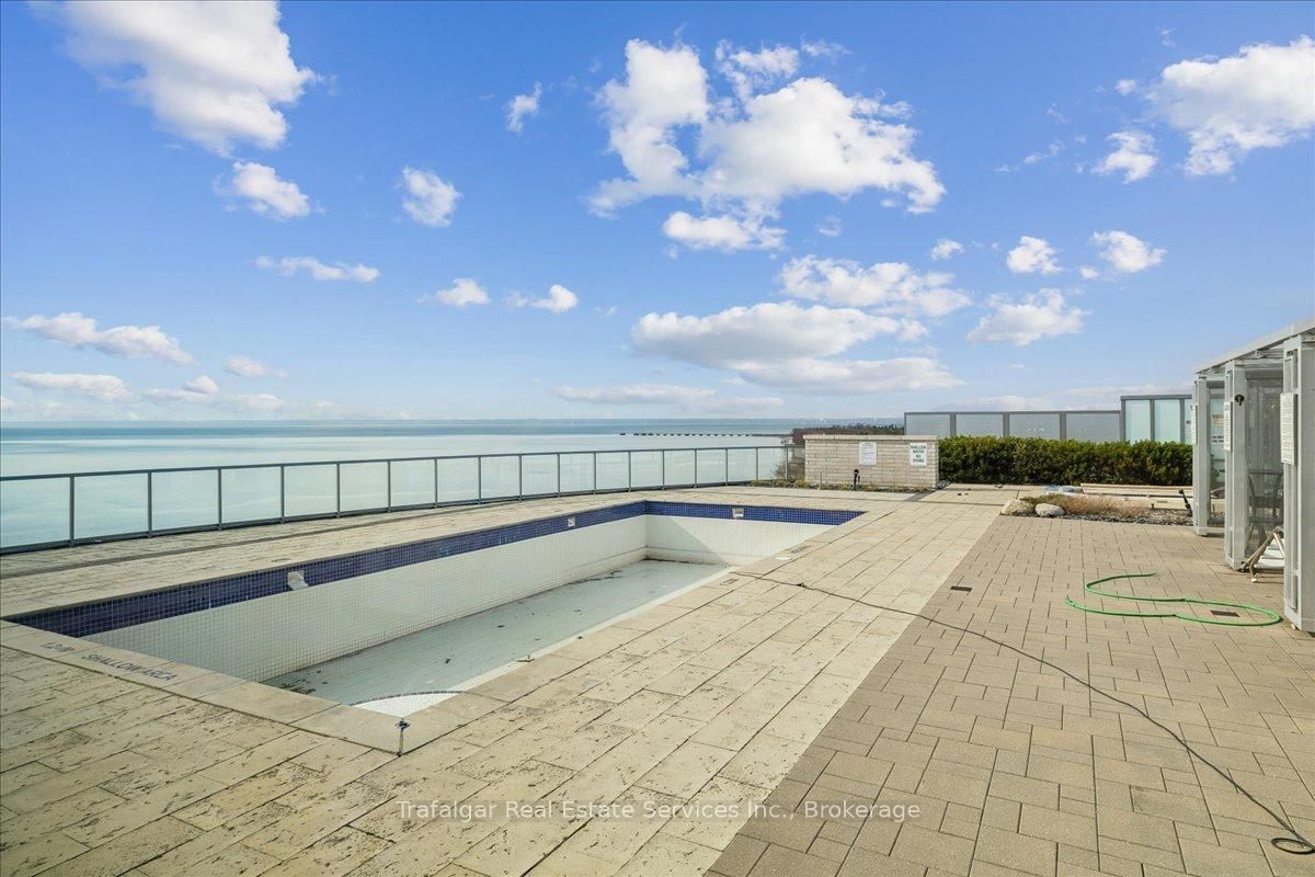 11 Bronte Road, Unit 327 - Photo 38