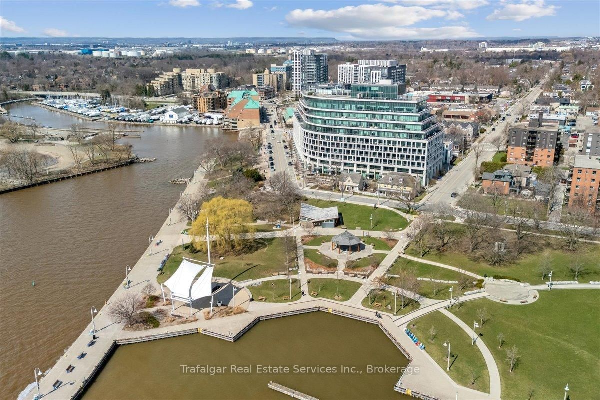 11 Bronte Road, Unit 327 - Photo 42