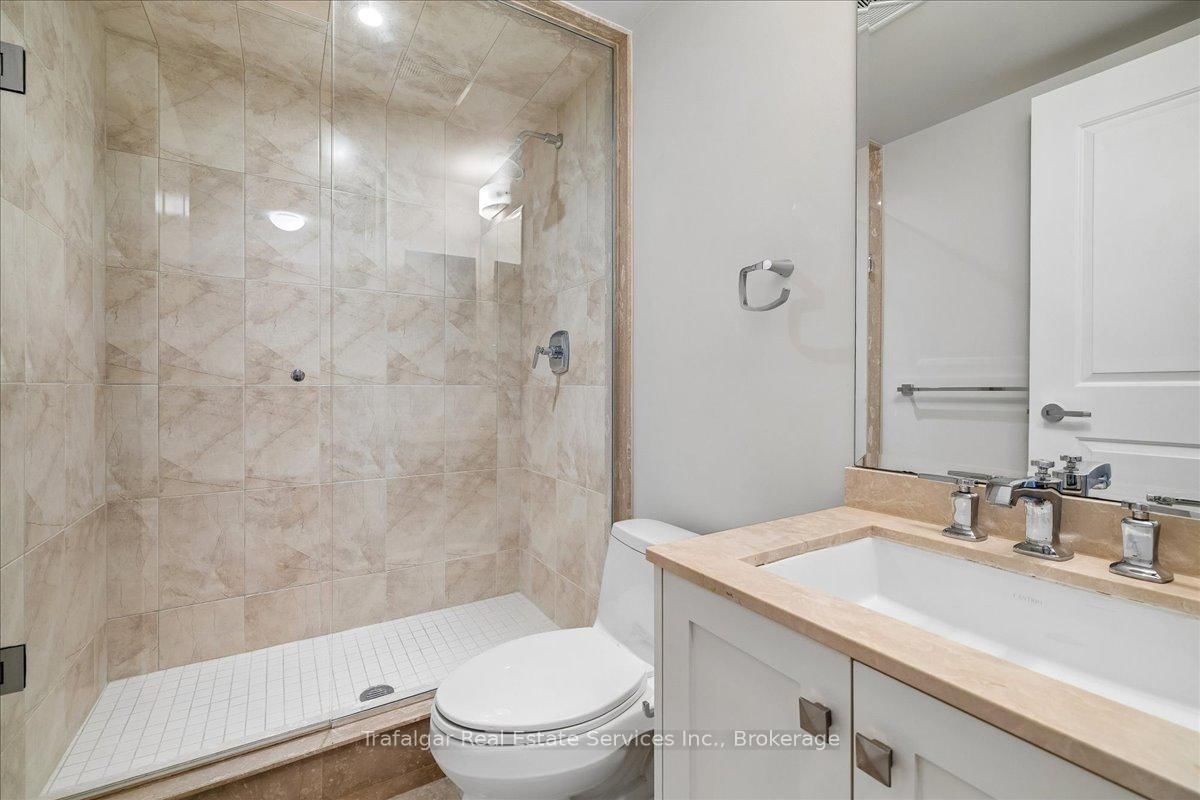11 Bronte Road, Unit 327 - Photo 6
