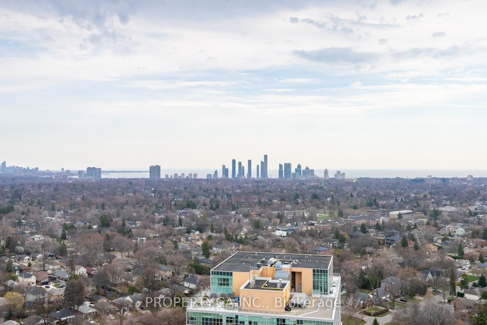 3 Michael Power Place, Unit LPH06 - Photo 12