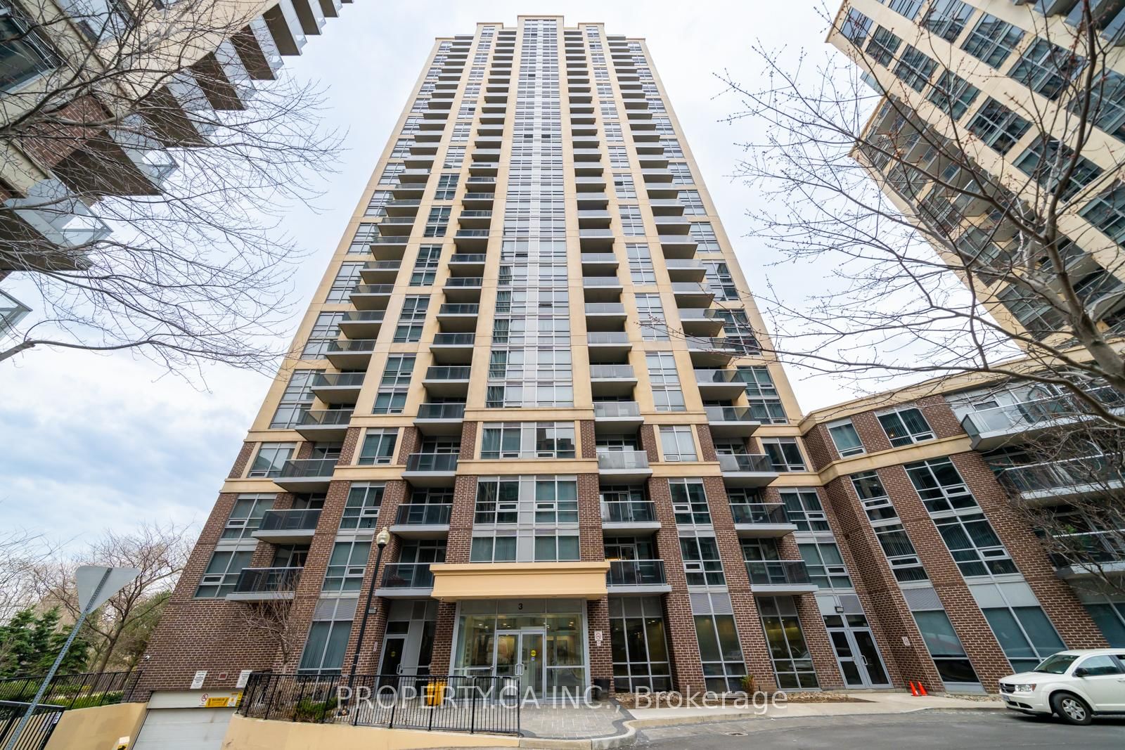 3 Michael Power Place, Unit LPH06 - Photo 14