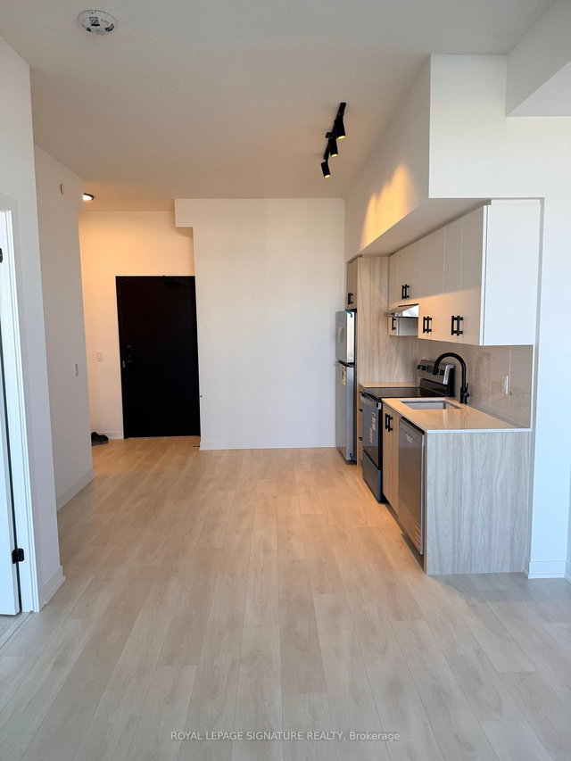 331 - 4853 Thomas Alton Boulevard