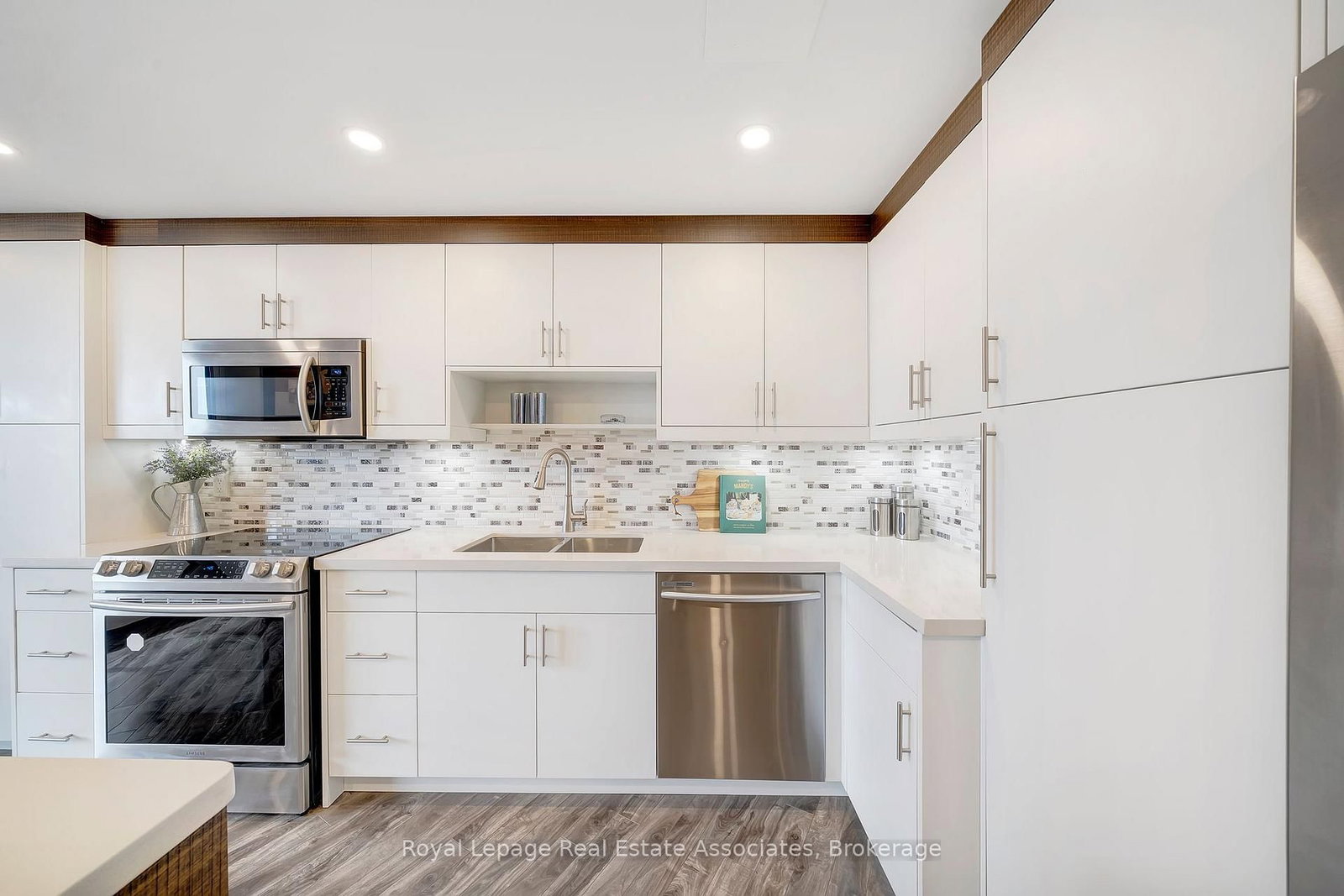 335 Mill Road, Unit 1406 - Photo 5