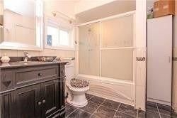 Detached House for sale at 9 Salem Court, Brampton, Ontario, L6V 4J8 - Brampton North - MLS: W12996724