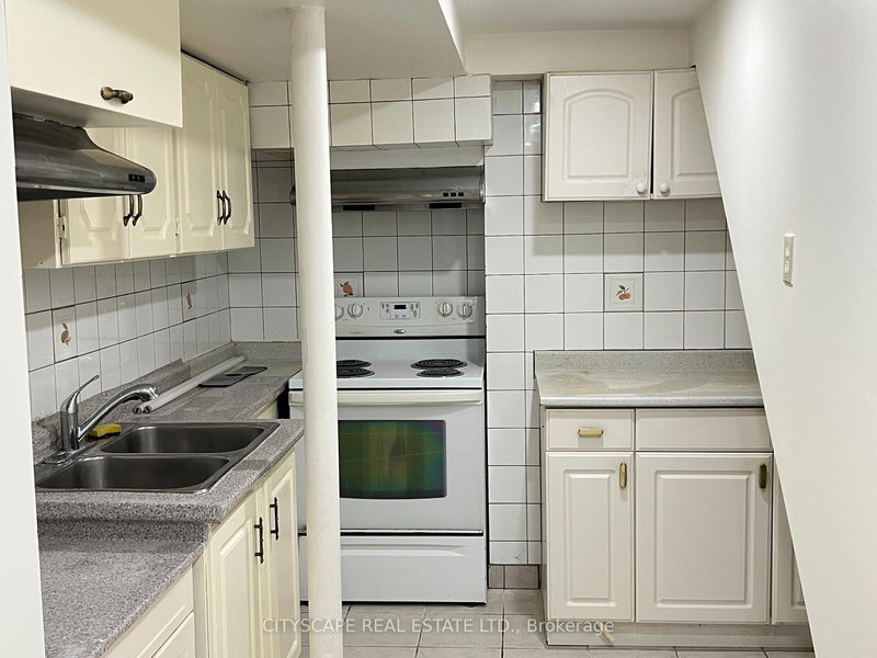 Basement - 4813 Creditview Rd, Mississauga, L5V 1H5 | Image 2