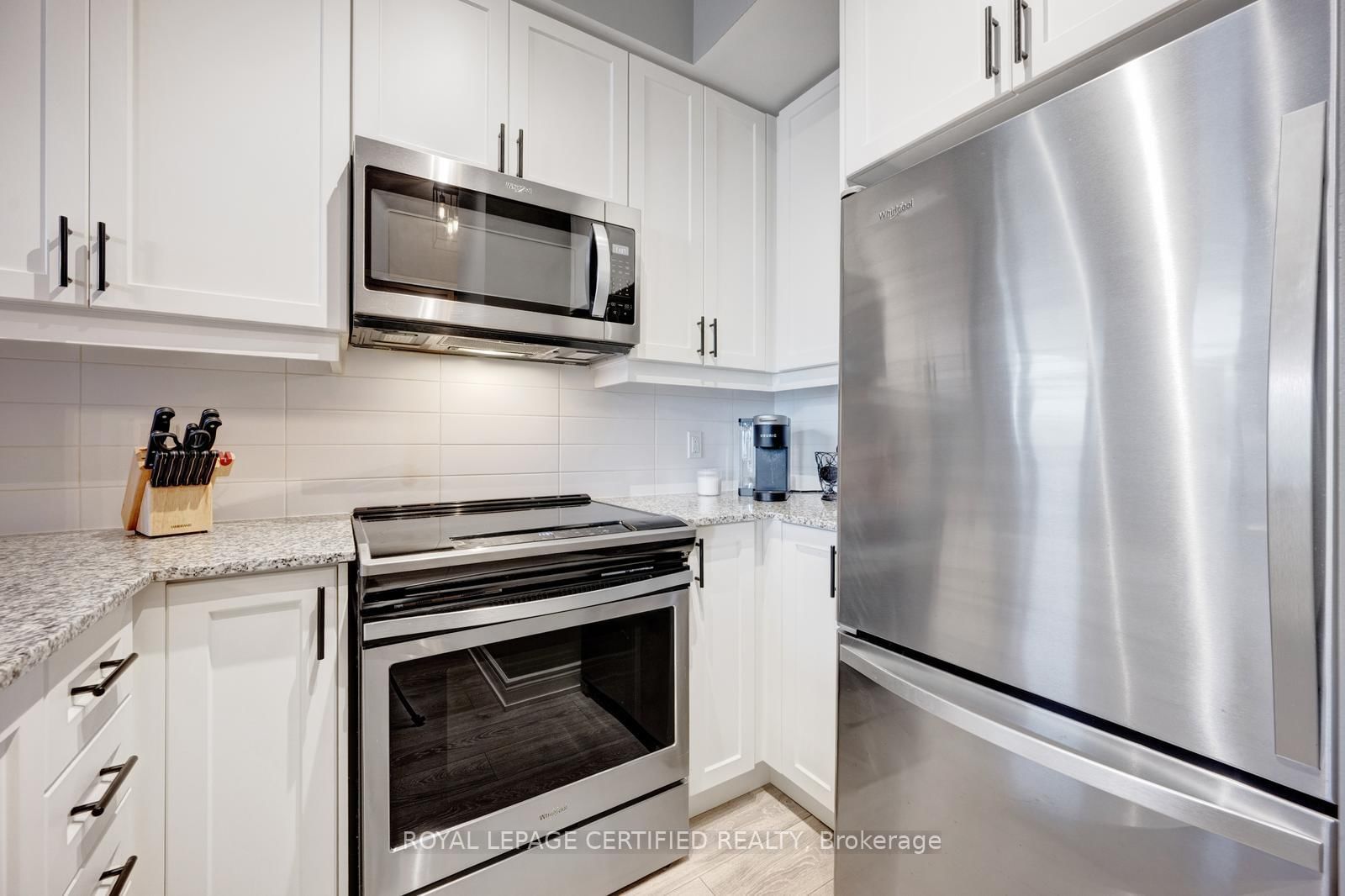 Condo for sale at 114-1050 Main Street, Milton, Ontario, L9T 9M3 - Dempsey - MLS: W12996782