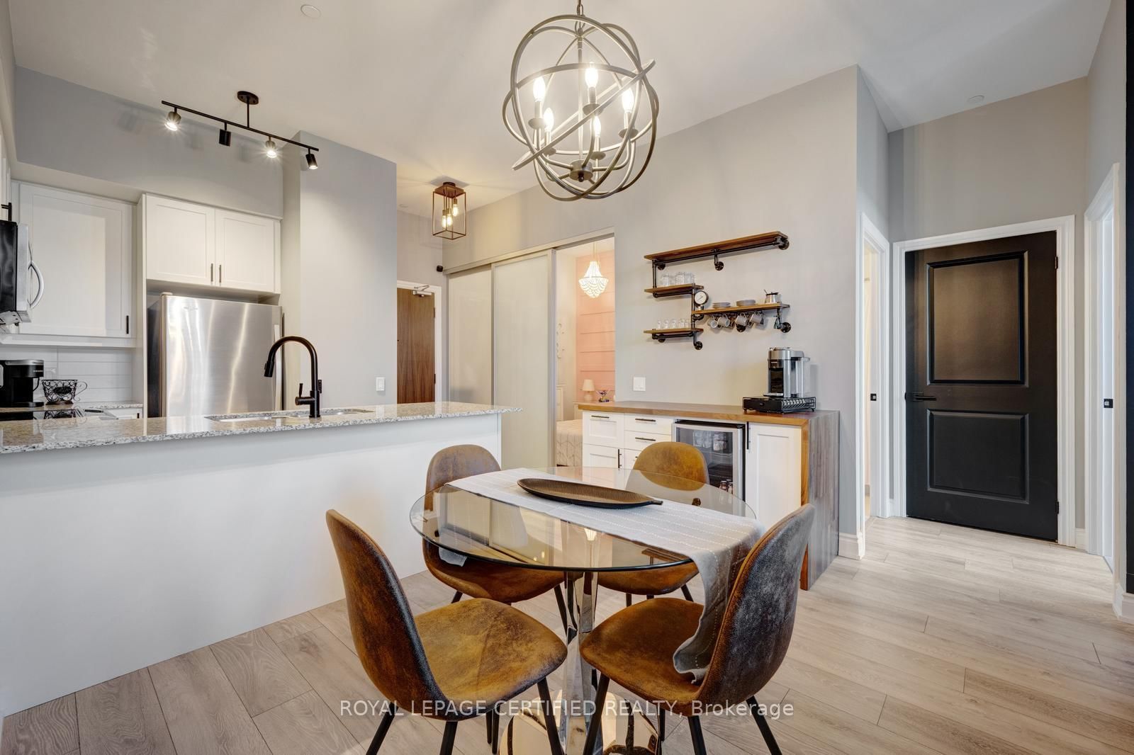 Condo for sale at 114-1050 Main Street, Milton, Ontario, L9T 9M3 - Dempsey - MLS: W12996782