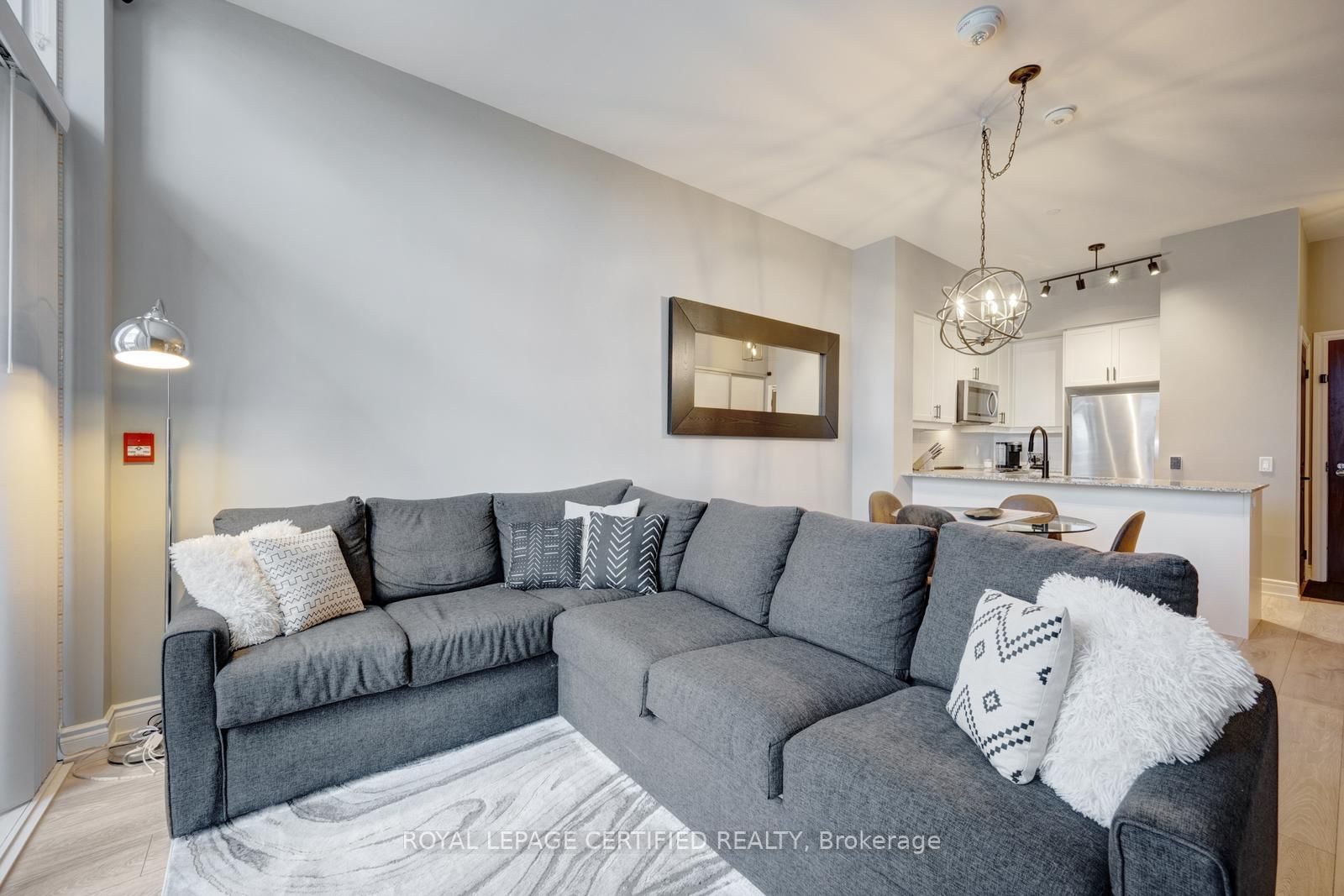 Condo for sale at 114-1050 Main Street, Milton, Ontario, L9T 9M3 - Dempsey - MLS: W12996782