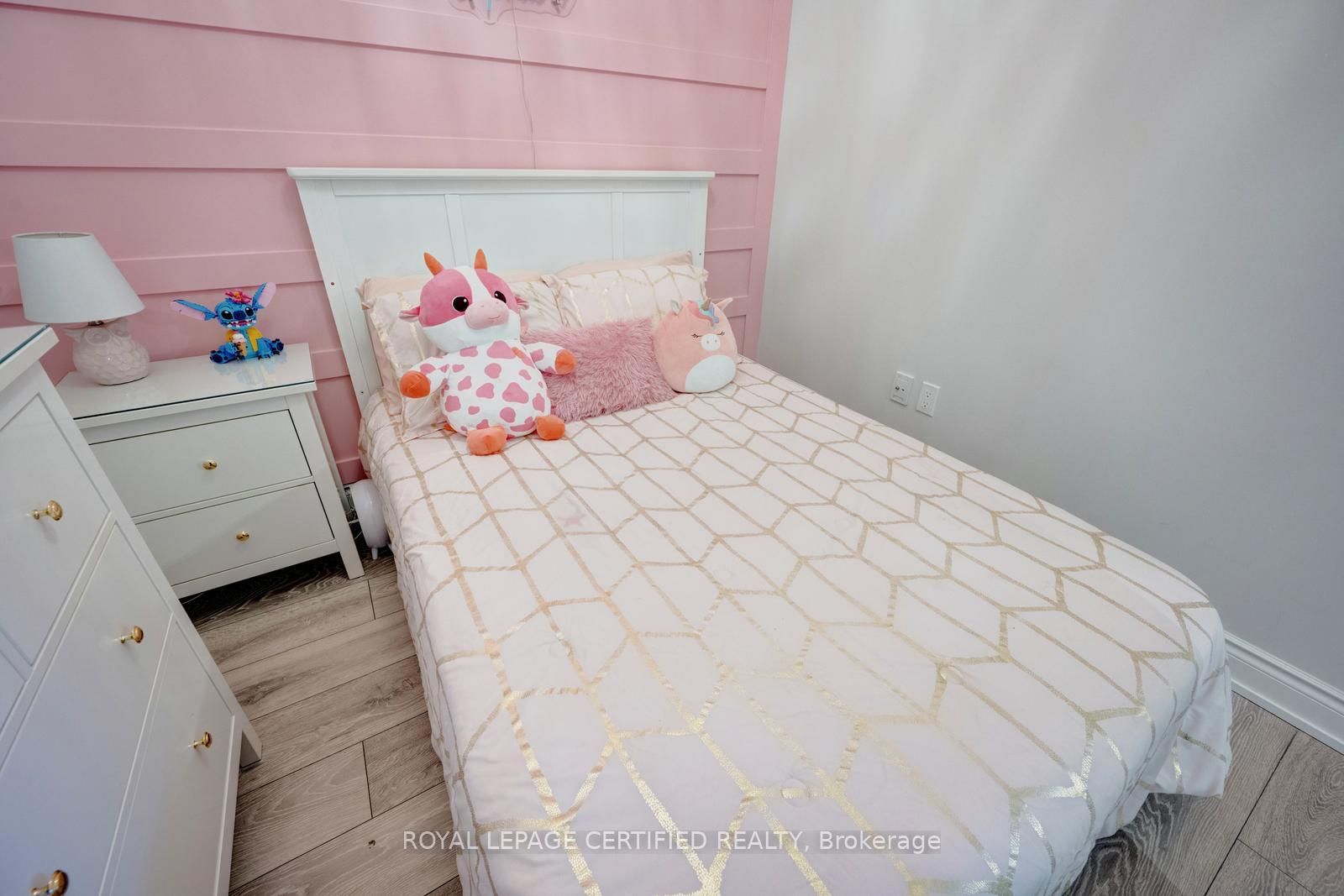 Condo for sale at 114-1050 Main Street, Milton, Ontario, L9T 9M3 - Dempsey - MLS: W12996782