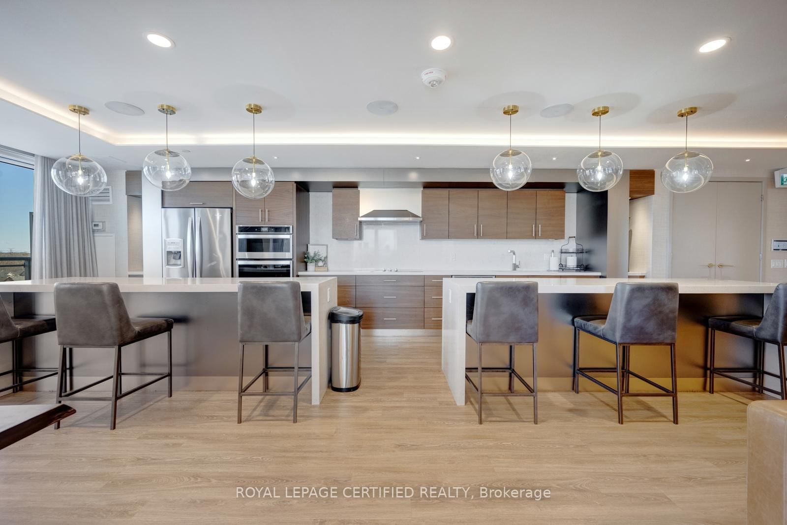 Condo for sale at 114-1050 Main Street, Milton, Ontario, L9T 9M3 - Dempsey - MLS: W12996782