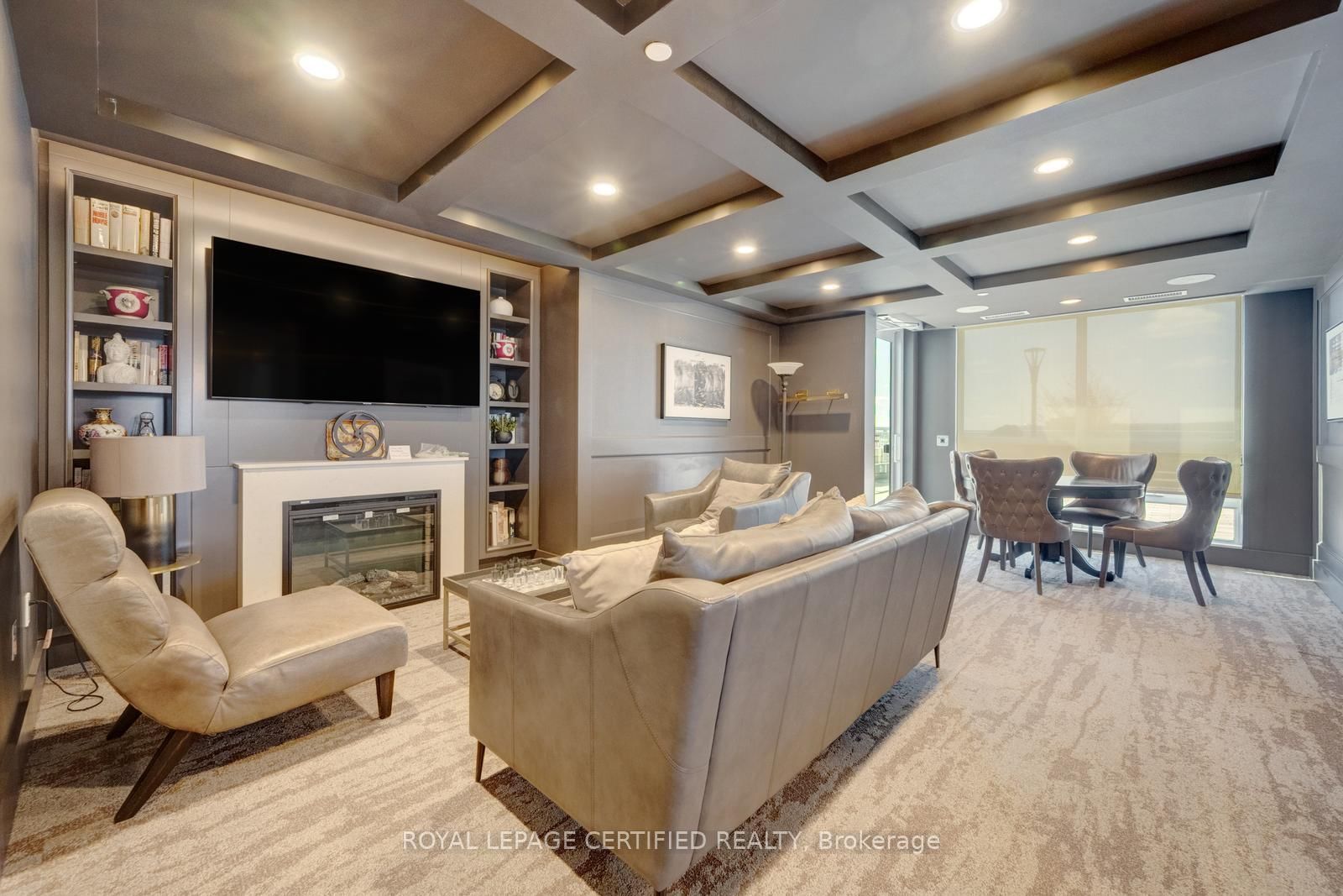 Condo for sale at 114-1050 Main Street, Milton, Ontario, L9T 9M3 - Dempsey - MLS: W12996782