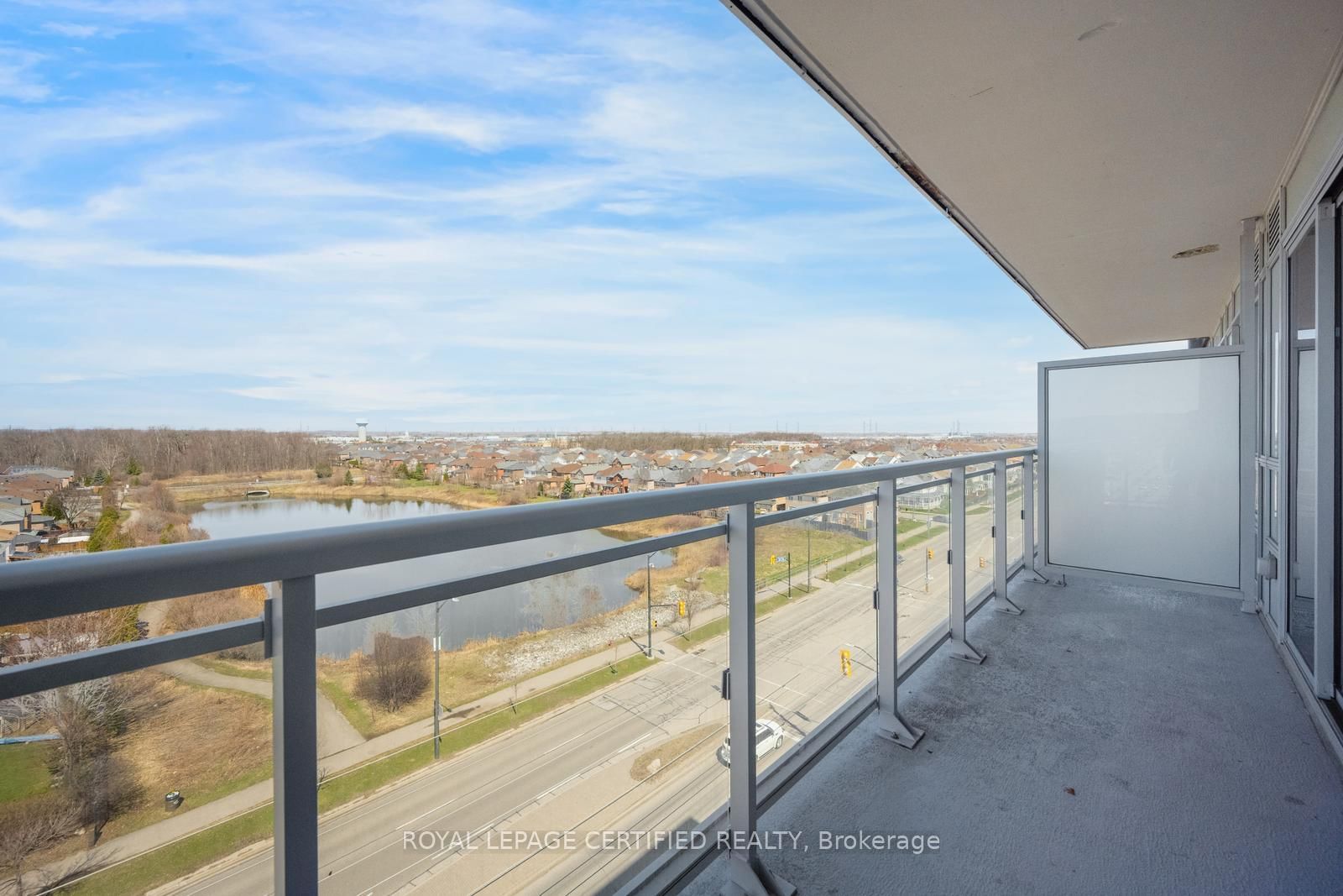 Condo for sale at 114-1050 Main Street, Milton, Ontario, L9T 9M3 - Dempsey - MLS: W12996782