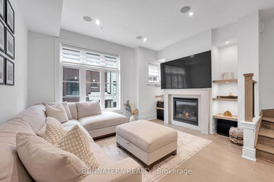 81 - 15 Lunar Cres | Mississauga | Image