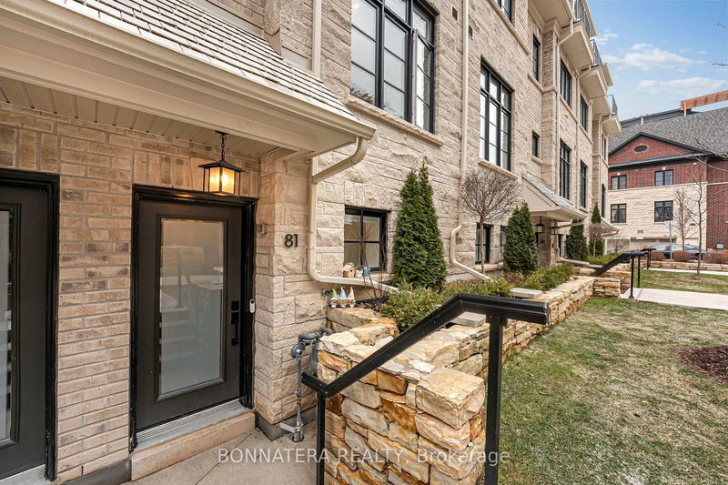 81 - 15 Lunar Cres, Mississauga, L5M 2R6 | Image 3