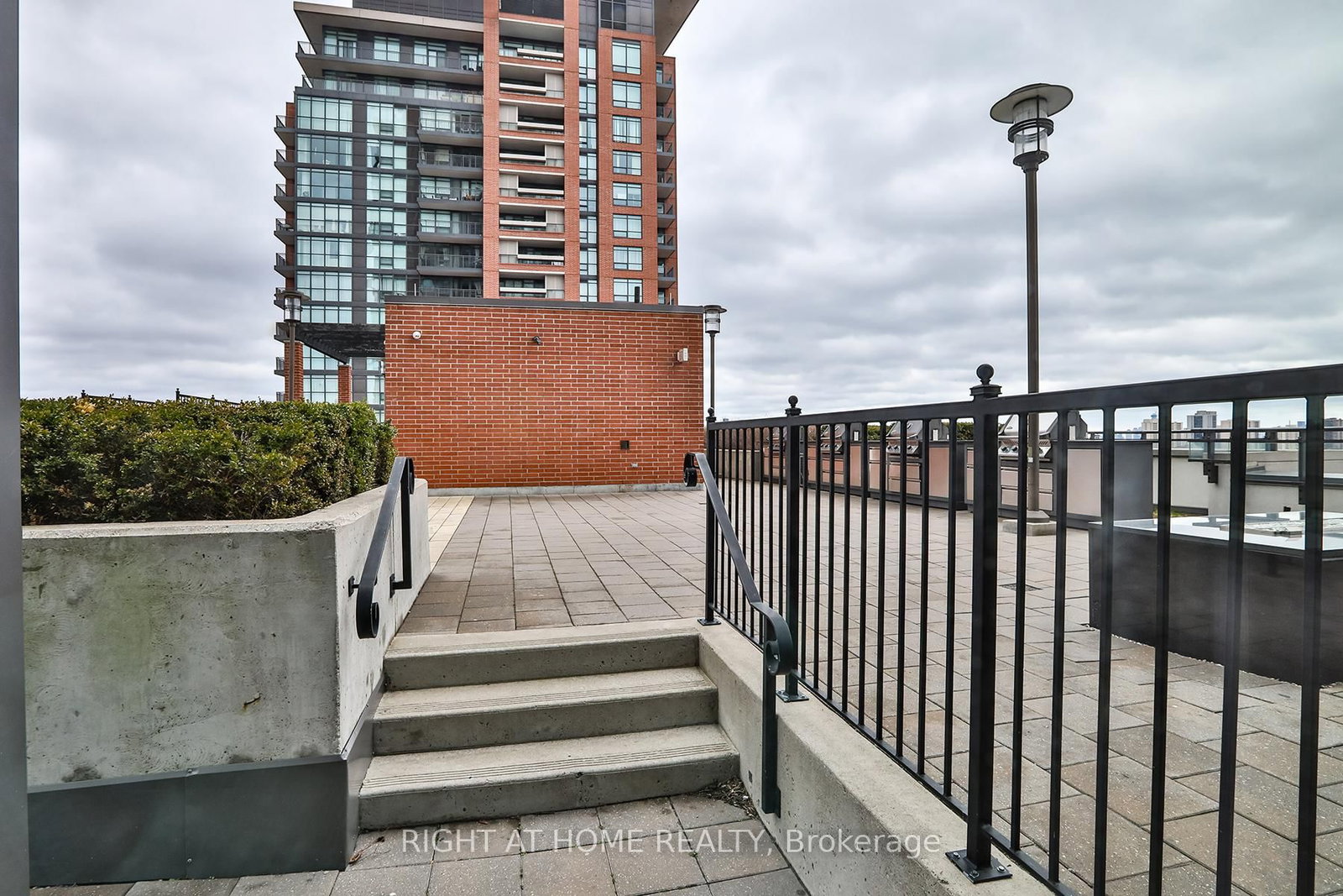 830 Lawrence Avenue W, Unit 335 - Photo 29