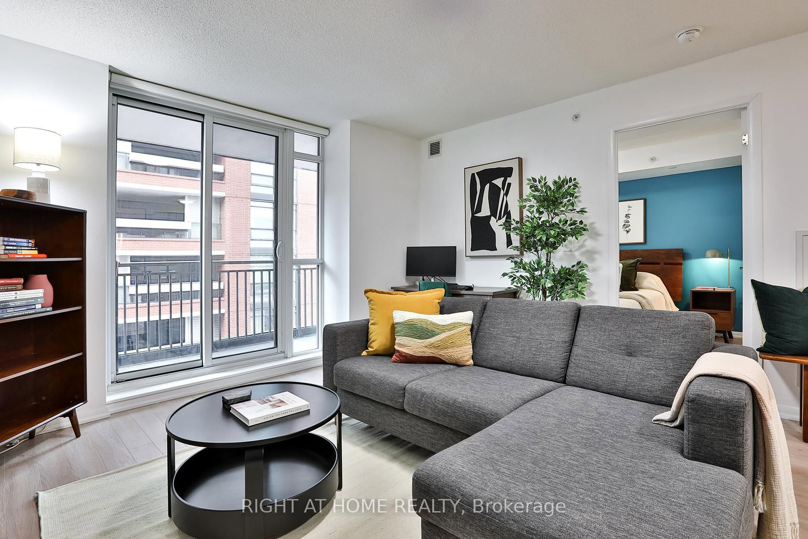 830 Lawrence Avenue W, Unit 335 - Photo 7