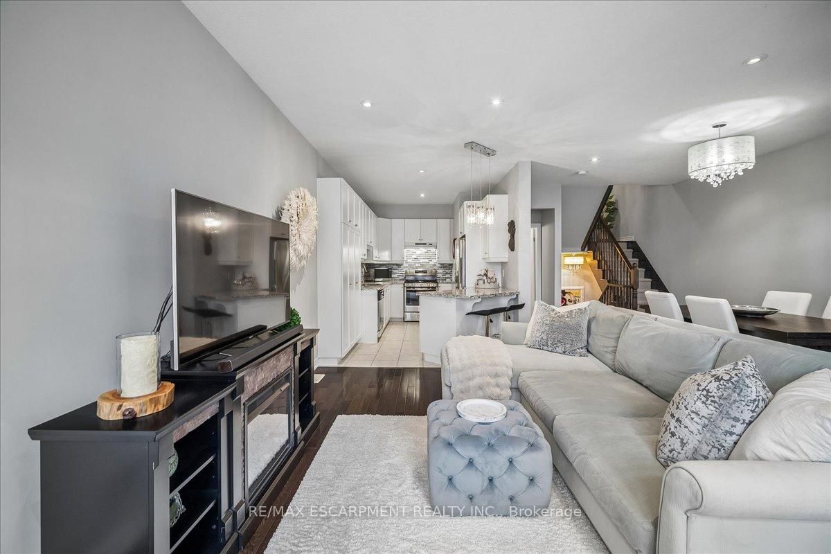 181 Plains Road W, Unit #40 - Photo 10