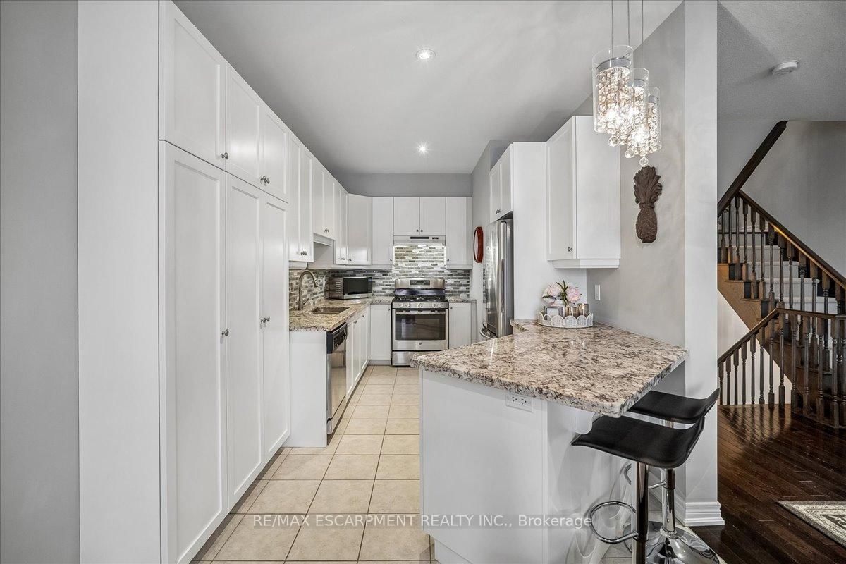 181 Plains Road W, Unit #40 - Photo 11