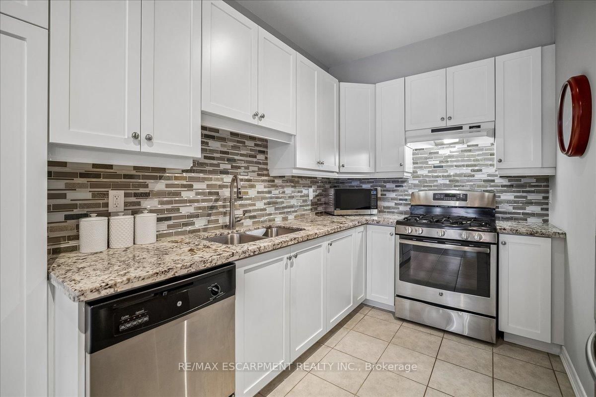 181 Plains Road W, Unit #40 - Photo 12