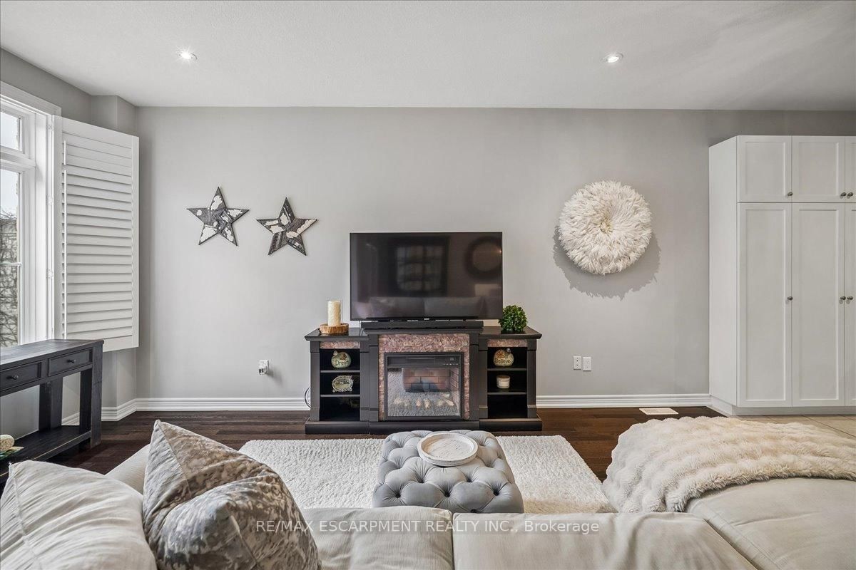 181 Plains Road W, Unit #40 - Photo 21