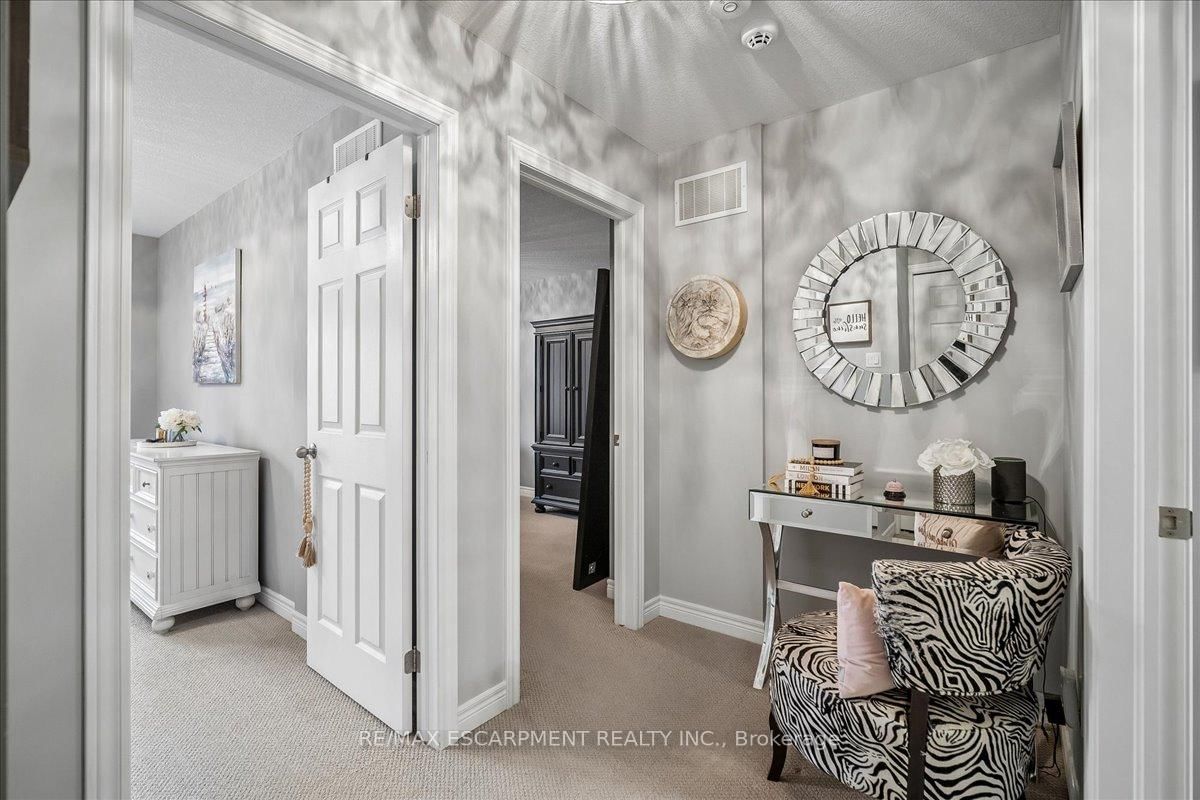 181 Plains Road W, Unit #40 - Photo 28