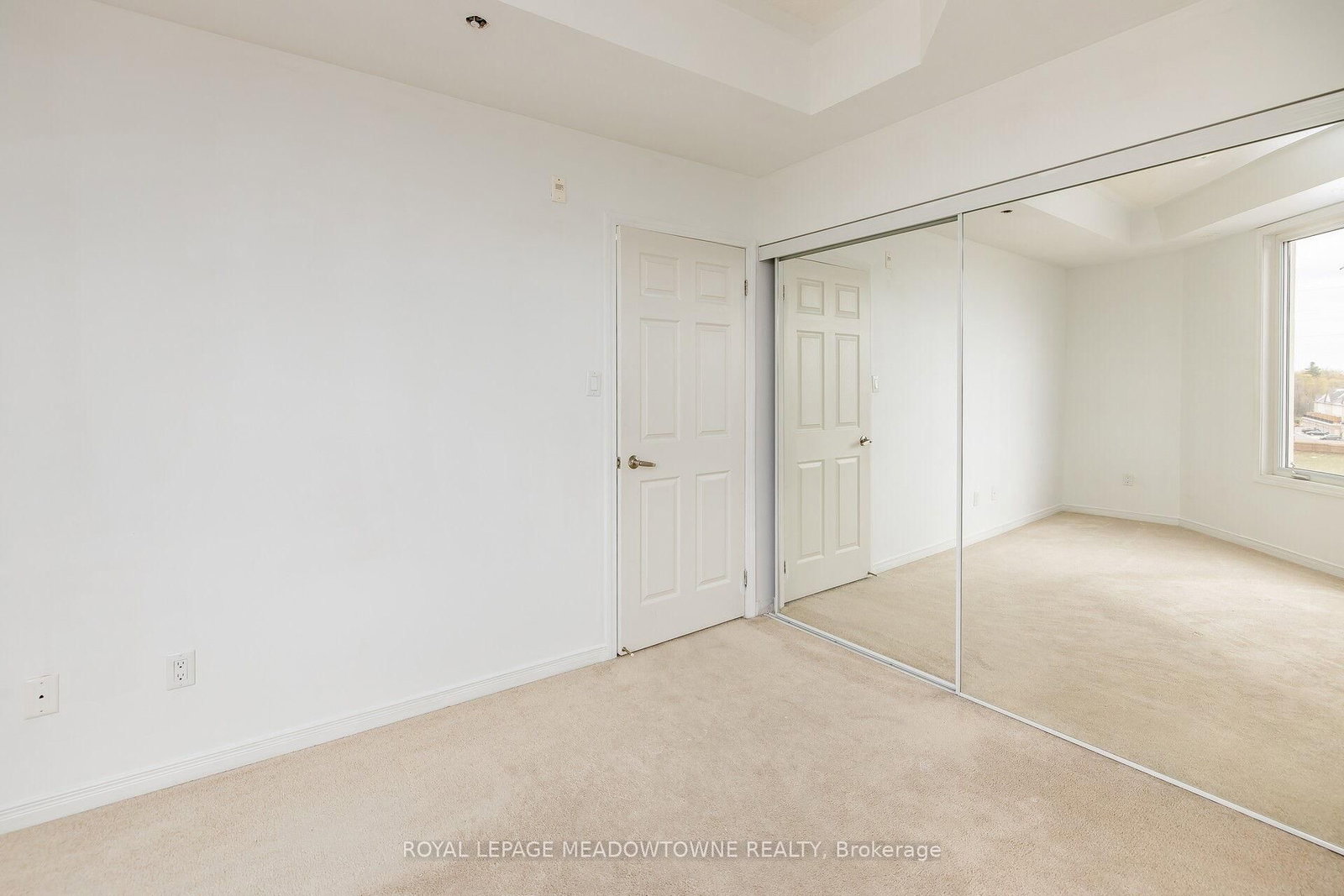 50 Sky Harbour Drive, Unit 407 - Photo 14