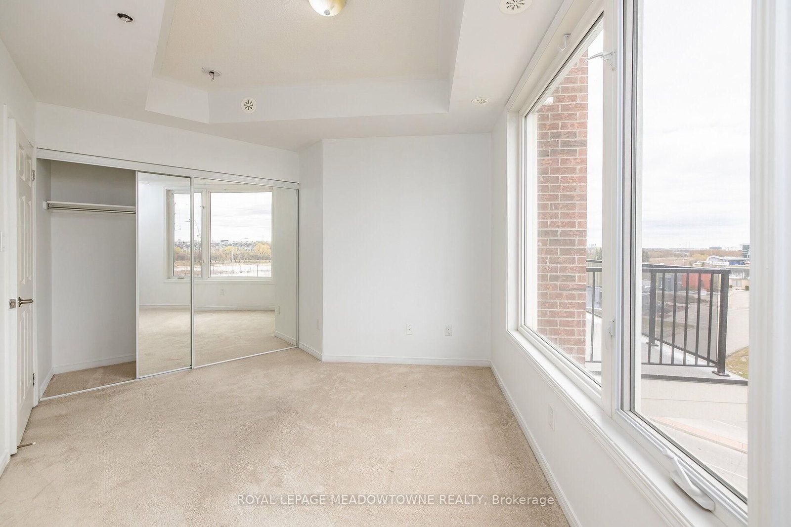 50 Sky Harbour Drive, Unit 407 - Photo 15