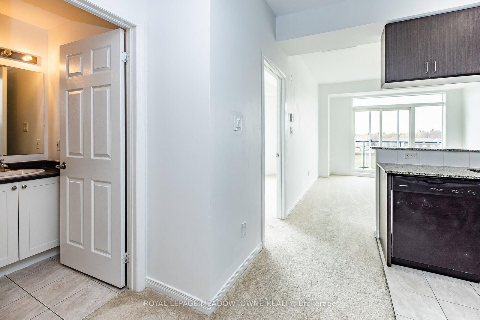 50 Sky Harbour Drive, Unit 407 - Photo 5