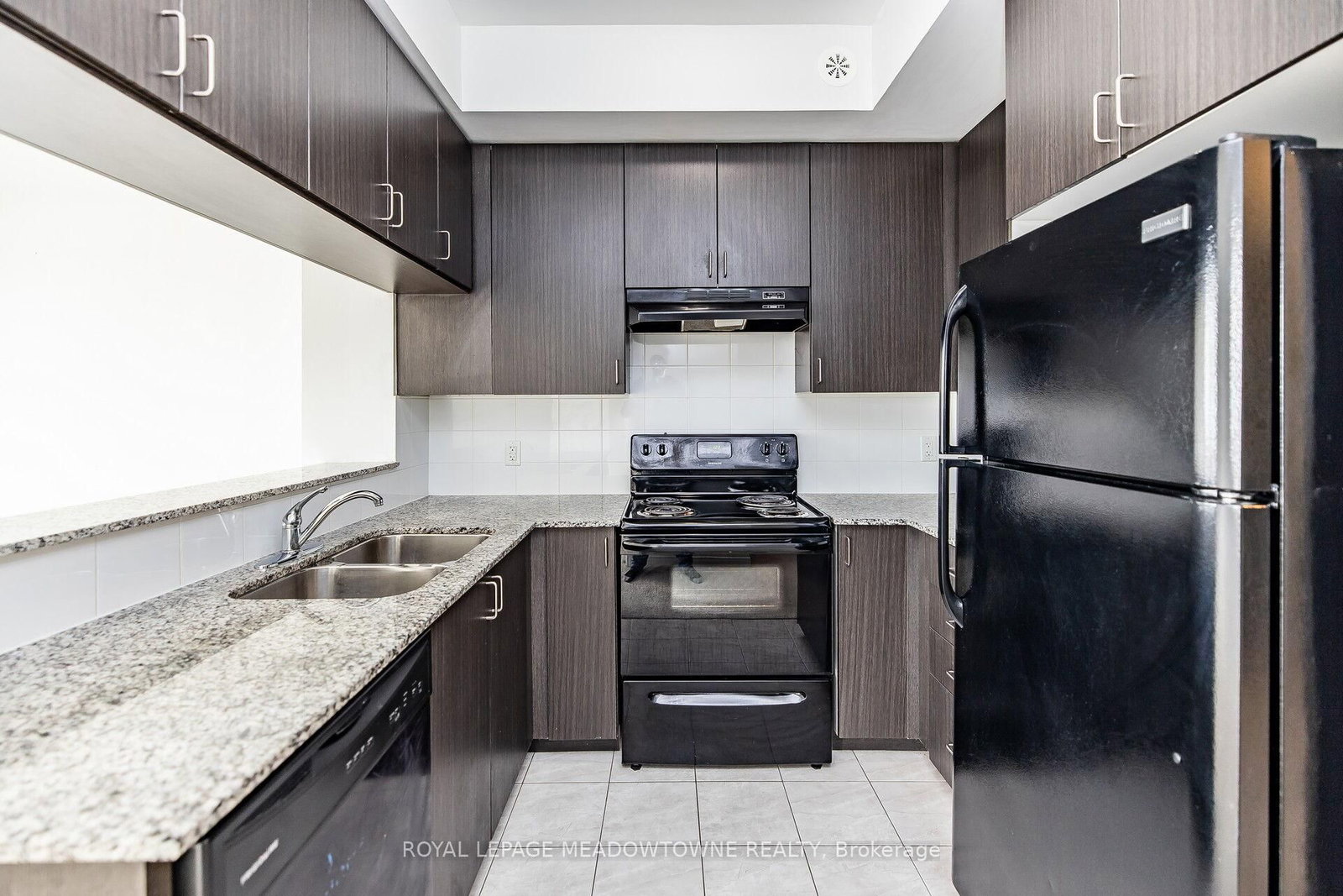 50 Sky Harbour Drive, Unit 407 - Photo 8