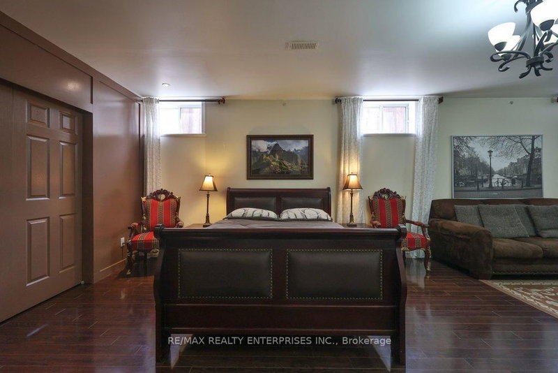 3022 Dalehurst Mississauga,ON L5N 6M8 — Photo 33